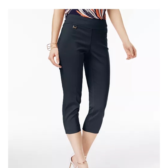 Alfani tummy control capris NWT from Macy’s - Picture 1 of 3